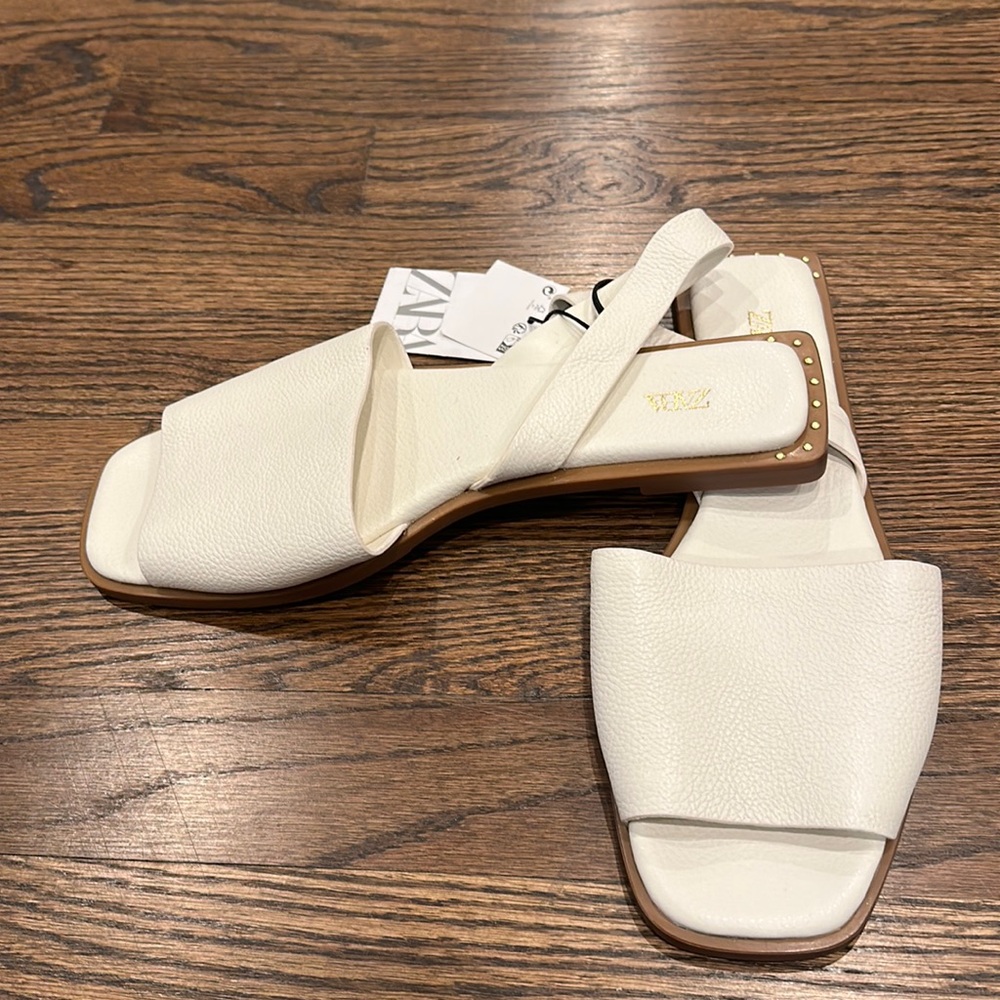 Zara White Leather Slide Sandals with Tan Trim